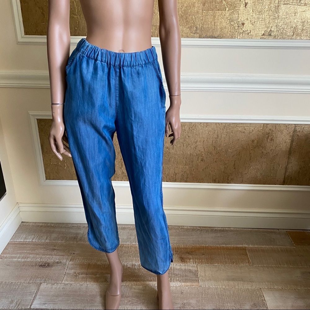 Anthropologie Amadi chambray Jean joggers S